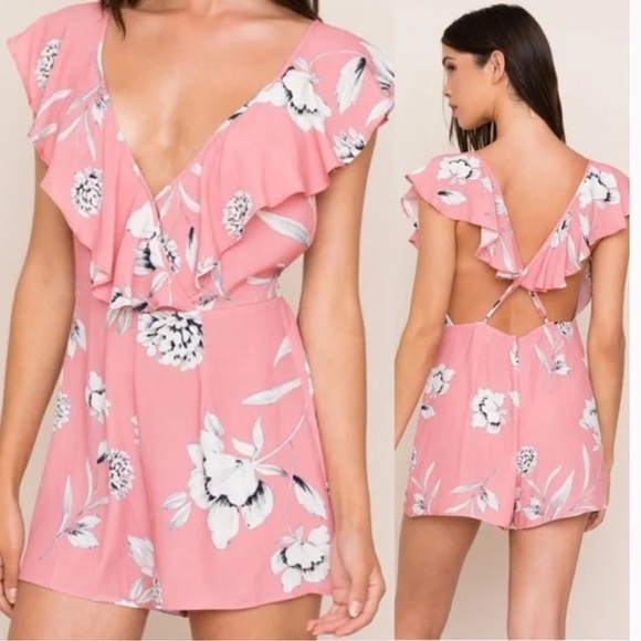 Yumi Kim Pants - NWT YUMI KIM Romper Call Back Romper in Rose Duet Pink Floral Ruffle Medium M